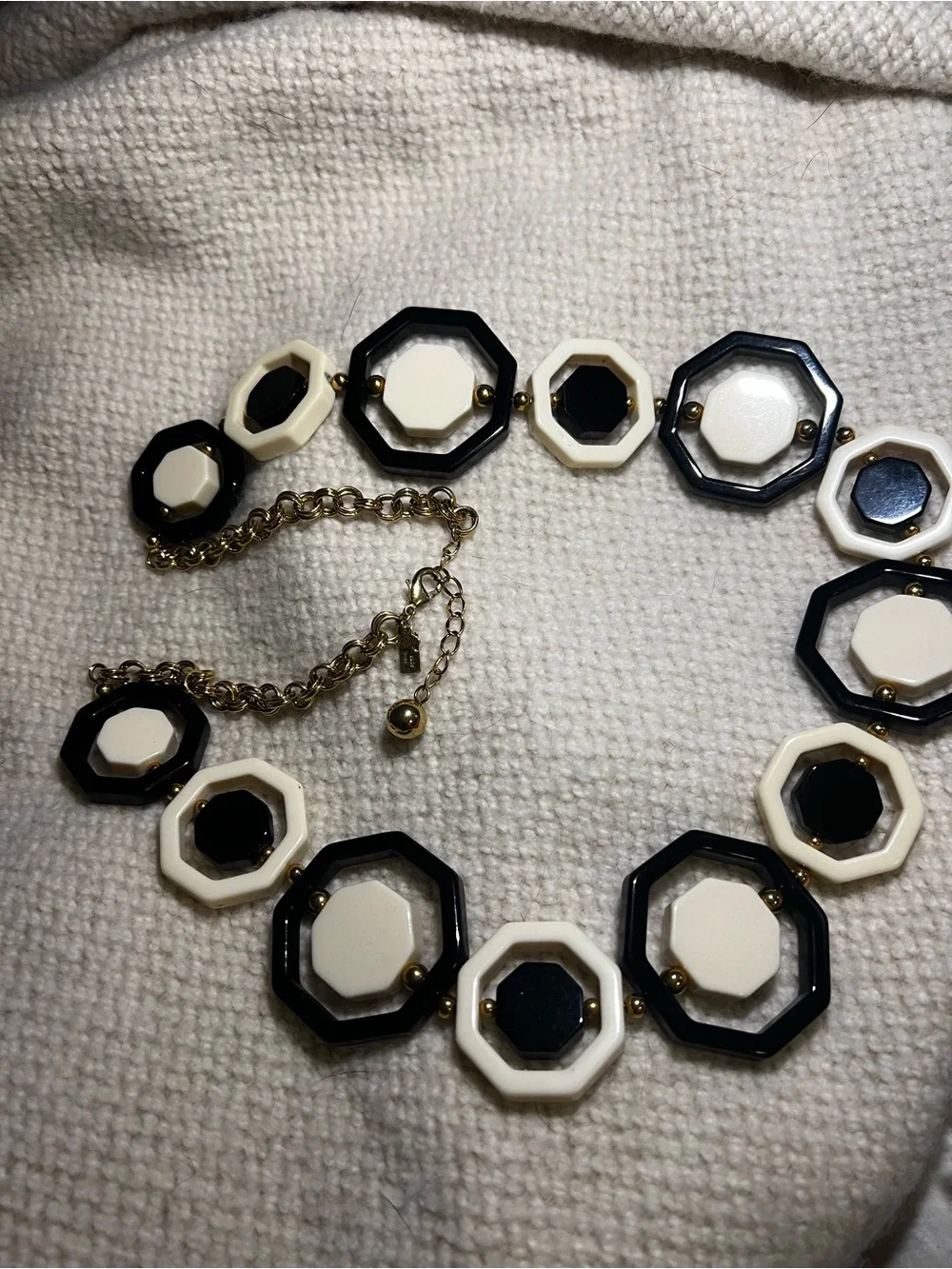 Kate Spade resin black and white necklace